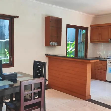 Uluwatu Centre Point Villas Exterior photo