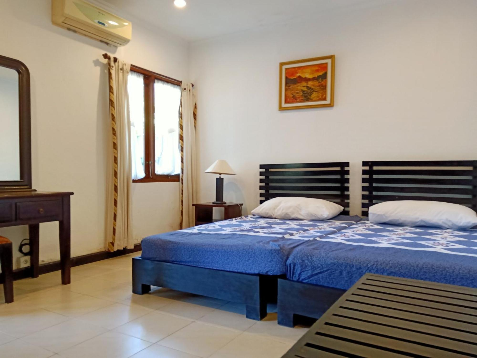 Centre Point Villa