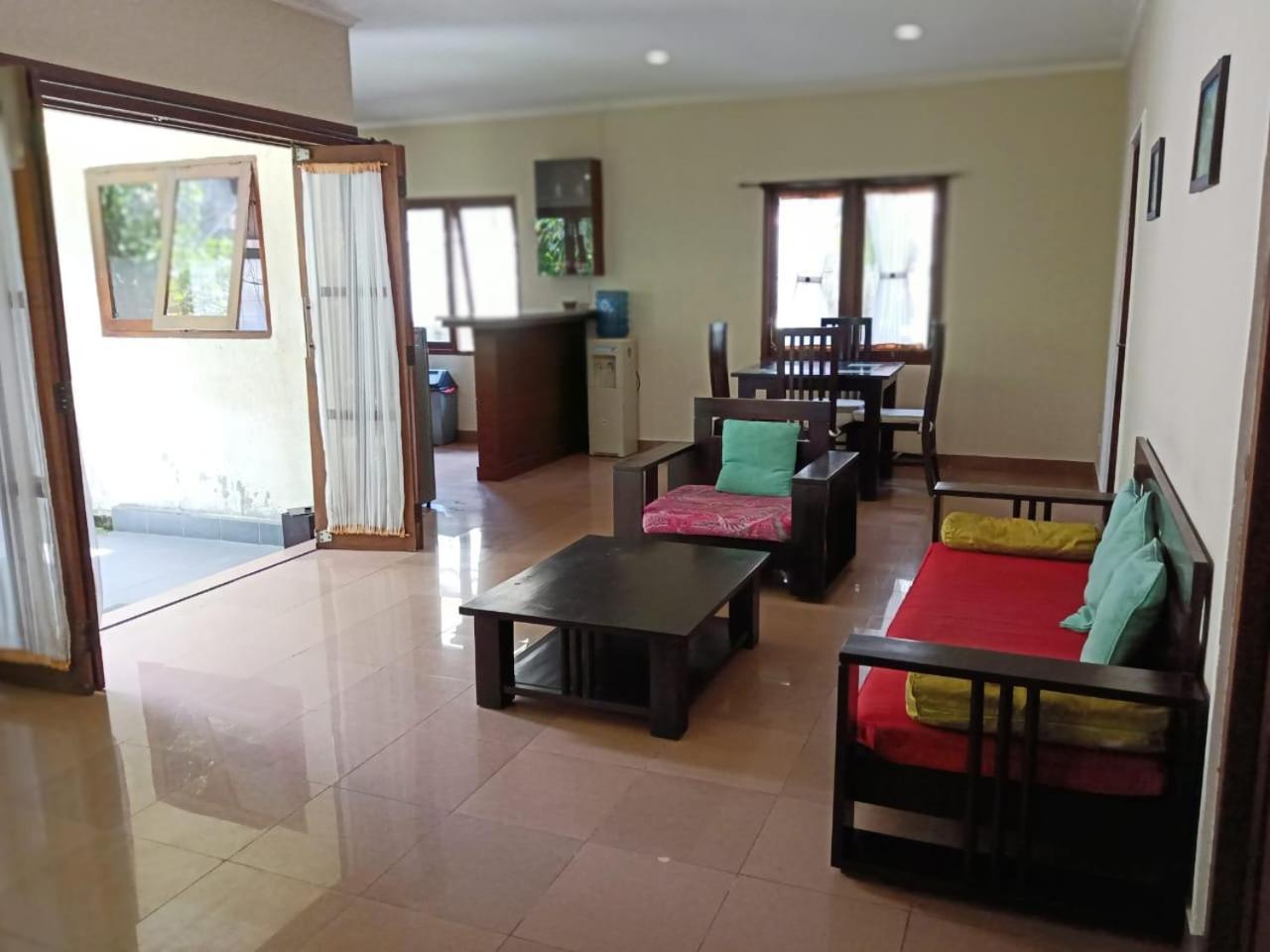 Centre Point Villa