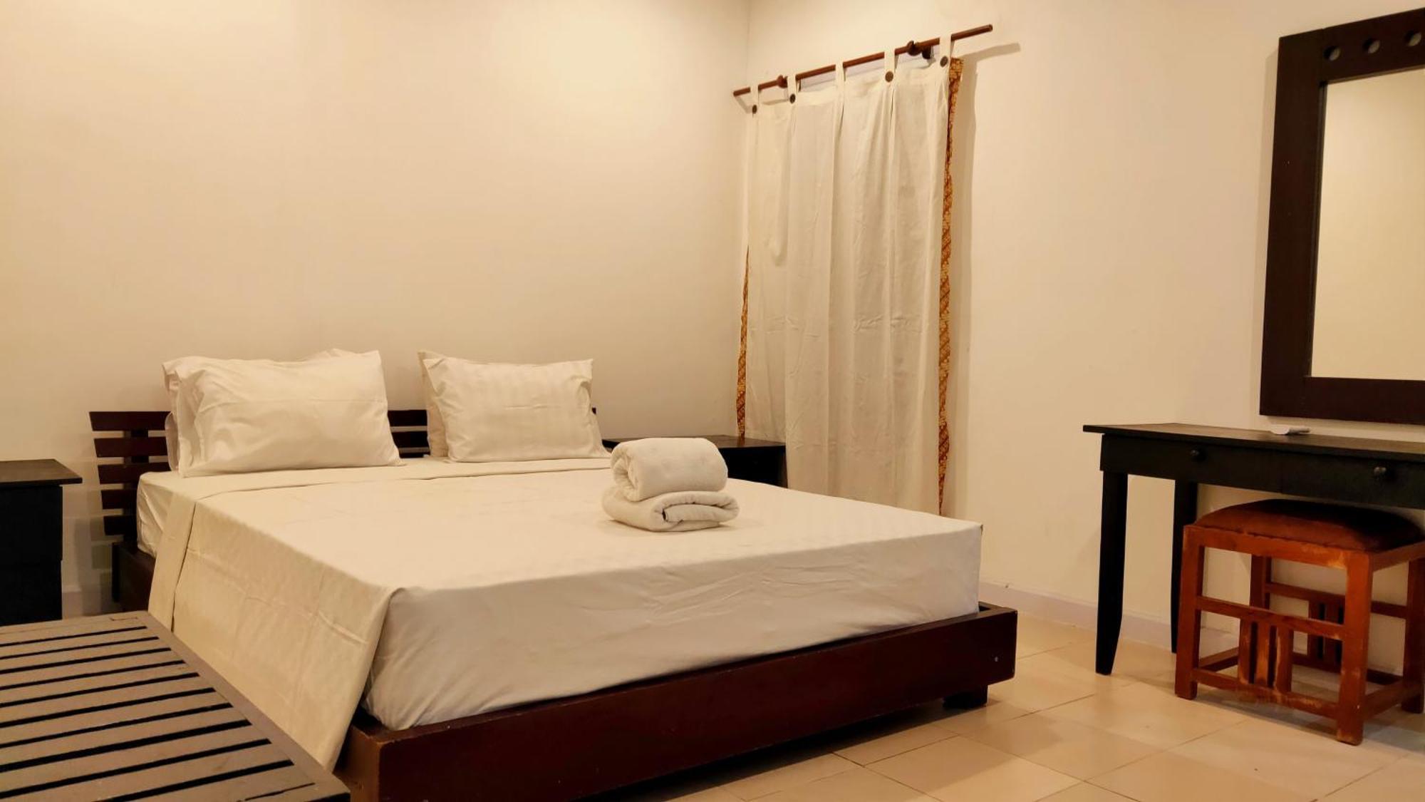 Centre Point Villa *